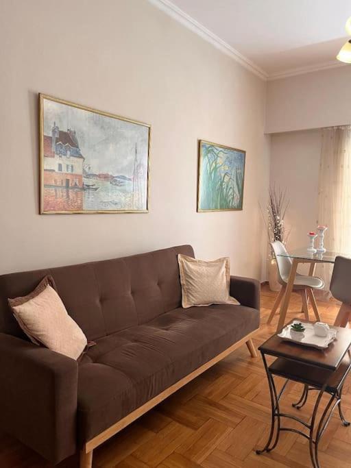 Carlito"S Apartment 1 Next To Metro Station Atenas Exterior foto