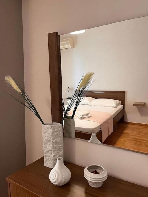 Carlito"S Apartment 1 Next To Metro Station Atenas Exterior foto