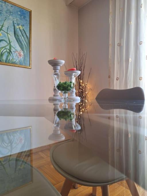 Carlito"S Apartment 1 Next To Metro Station Atenas Exterior foto