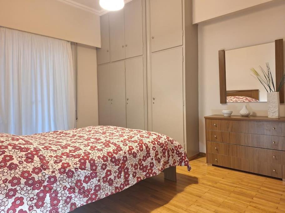 Carlito"S Apartment 1 Next To Metro Station Atenas Exterior foto