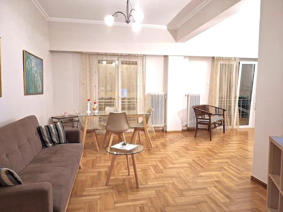 Carlito"S Apartment 1 Next To Metro Station Atenas Exterior foto